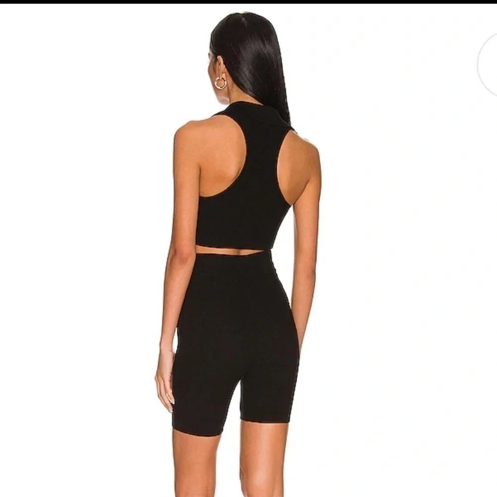 Revolve All the Ways Valerie Black Ribbed Knit polo top Sz M Stretch